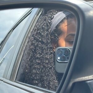 Meet your Posher, Najah